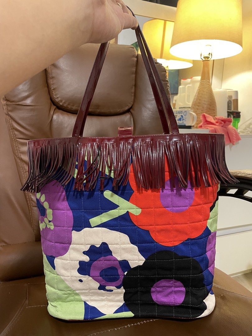 Chanel Quilted Canvas Fringe tote/shoulder Bag (Category: Announcements) located in Tarlac. Submitted by ijiro_decluttering (Listing ID 1458653321, Image 2). Description: Sobrang Ganda. Gagamitin nalang. Free shipping na po. Slightly negotiable. .