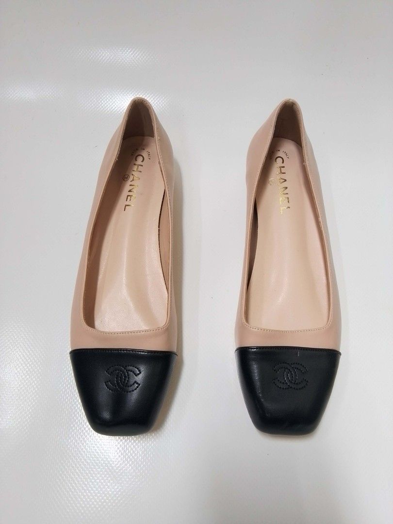 Chanel two-tone cap toe ballet flats (Category: Sneakers & Footwear) located in Cavite. Submitted by blasterr21 (Listing ID 1458595644, Image 2). Description: chanel two-tone cap toe ballet flats size 39 on tag used but in good condition.