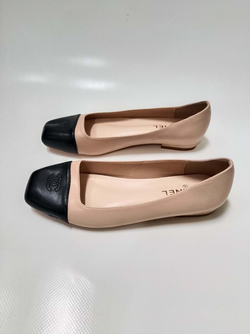 Chanel two-tone cap toe ballet flats (Category: Sneakers & Footwear) located in Cavite. Submitted by blasterr21 (Listing ID 1458595644, Image 1). Description: chanel two-tone cap toe ballet flats size 39 on tag used but in good condition.