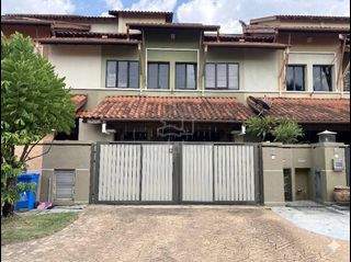 (Category: ) located in . Submitted by mudah1070851 (Listing ID 1456038807, Image 1). Description: .