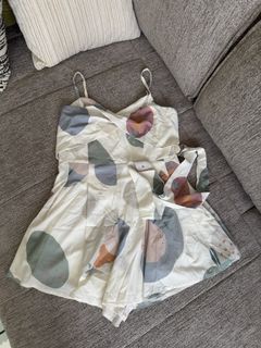 (Category: ) located in . Submitted by heyhihello (Listing ID 1458541535, Image 1). Description: .