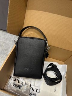（分類：）位於 。 由 bellezza. 提交（商品編號 1458556942，圖片 1）。簡介： 。