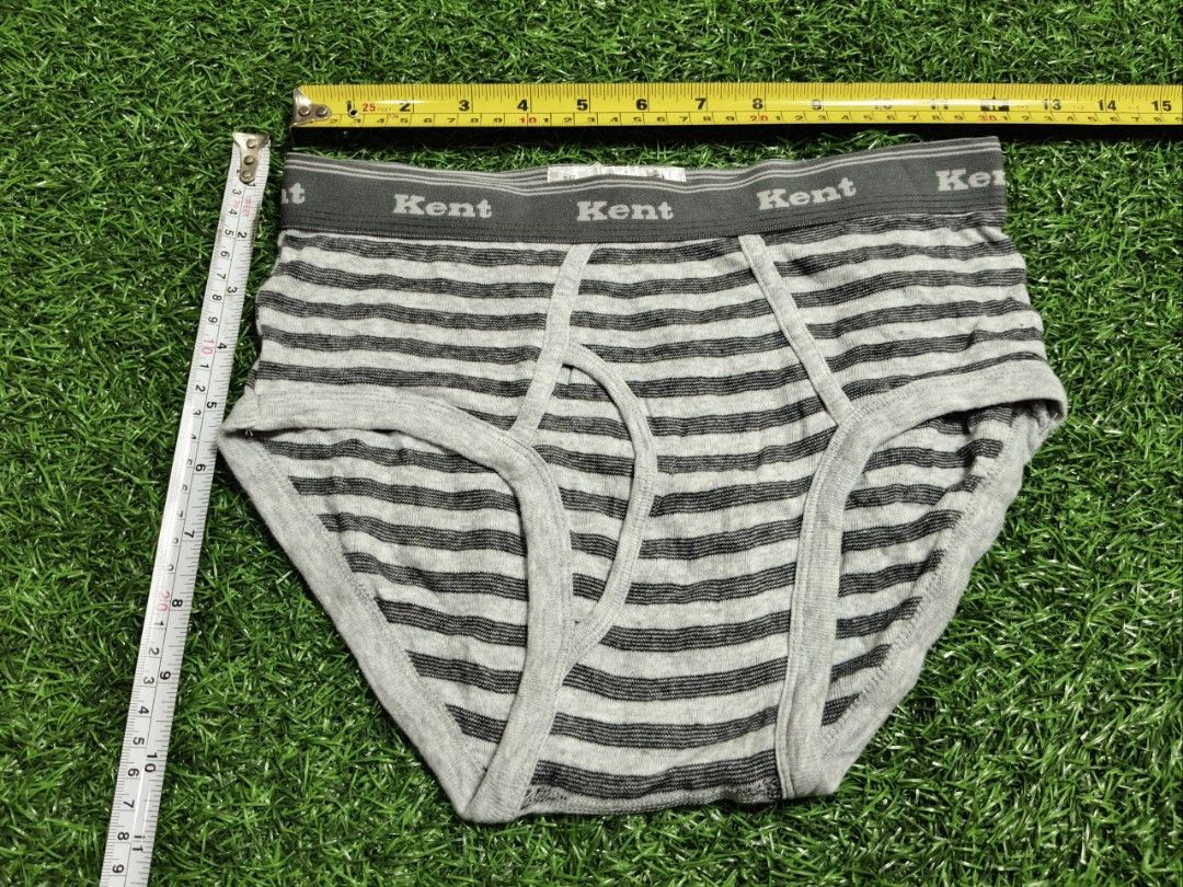 Code : 1217 (Category: New Undergarments & Loungewear) located in Sungai Buloh. Submitted by Zirahh.BndleNightware (Listing ID 1458528885, Image 1). Description: 9/10.