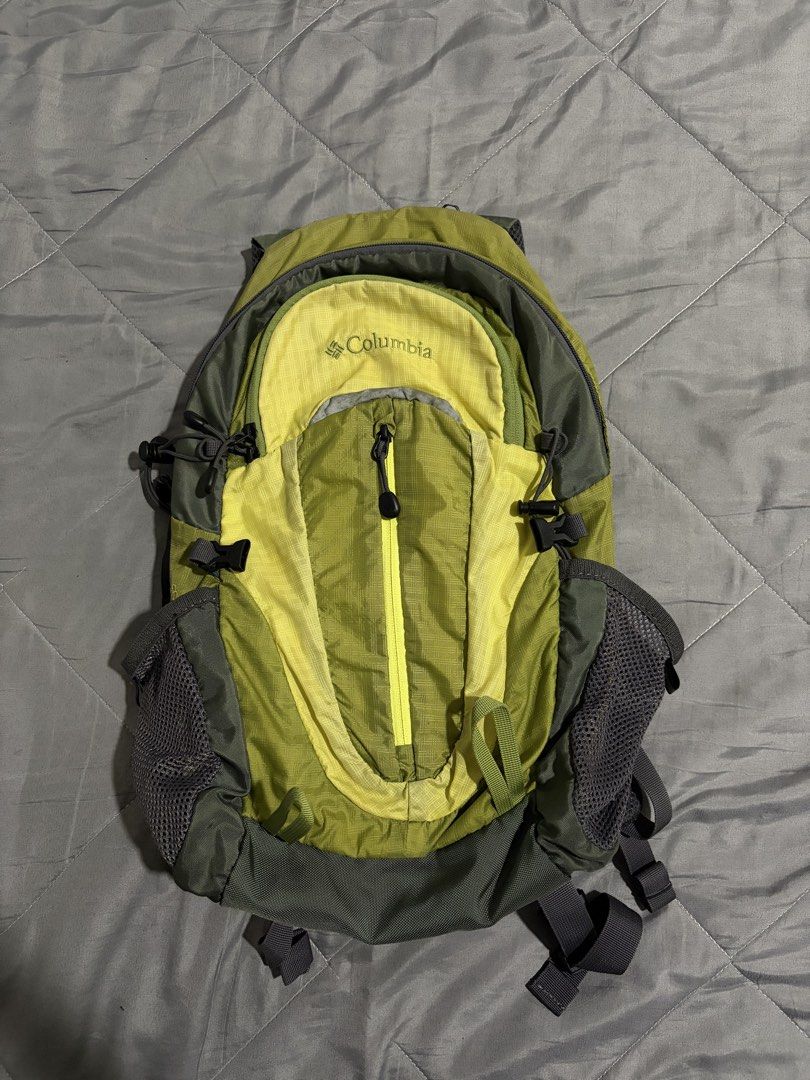 Columbia Green Hiking Backpack (Category: Backpacks) located in Valenzuela. Submitted by carbonelallysa_ (Listing ID 1458679724, Image 1). Description: - 23 L Columbia backpack in green color. - Multiple pockets and compartments for ample storage. - Mesh side pockets ideal for water bottles. - Padded shoulder straps ensure comfortable carrying. - Suitable for hiking adventures or everyday day trips. - All zippers are in good working condition. - 