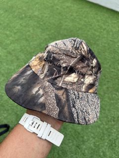(Category: ) located in . Submitted by urbanmythrift (Listing ID 1458669287, Image 1). Description: .