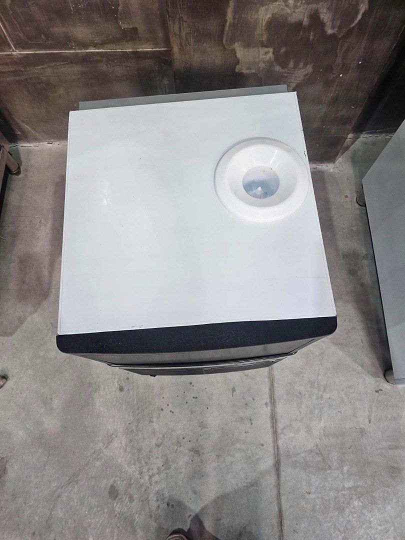 Compact Ice Cube Machine 60KG (Category: Industrial Equipment) located in Manila. Submitted by jackelyn_kwprofessional (Listing ID 1458622754, Image 3). Description: Compact Ice Machine DIMENSIONS: 50 x 62 x 84 cm Specifications: Daily Capacity: 60kg · Ice Cube Size: 22*22*22 mm · Compressor: Embraco · Voltage: 220V / 60 Hz / 420 W · Air Cooling · Ergonomic Design for Easy Maintenance · · Portable (can be used with or without waterline) · 1 Year 