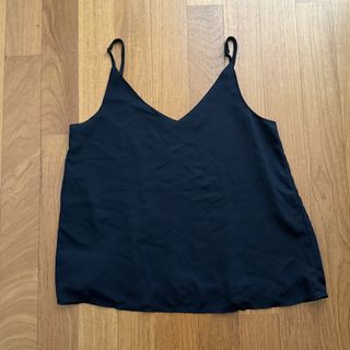 (Category: ) located in . Submitted by bagfulofclothes (Listing ID 1458567352, Image 1). Description: .