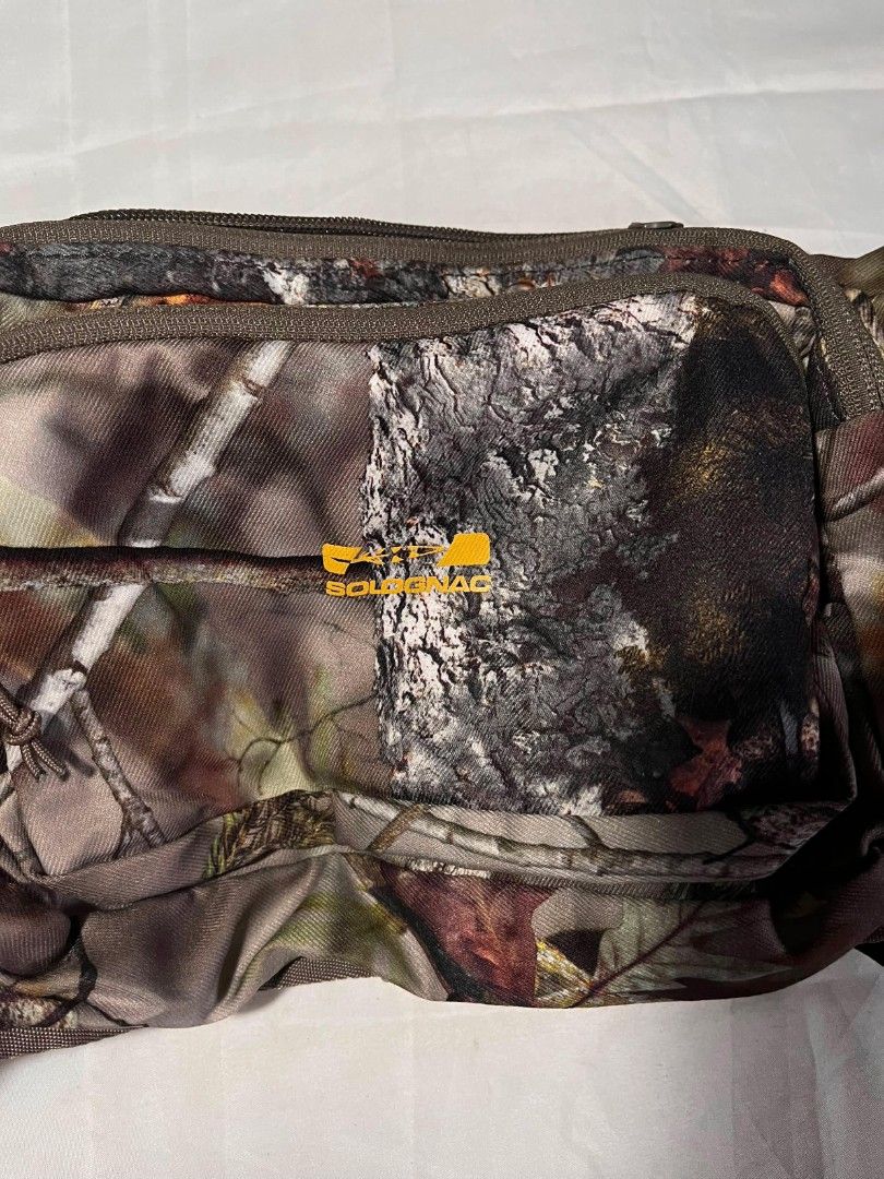 Decathlon Camo waist backpack (Category: Backpacks) located in Manila. Submitted by _thrift_time (Listing ID 1458590947, Image 2). Description: Thrifted Excellent condition.