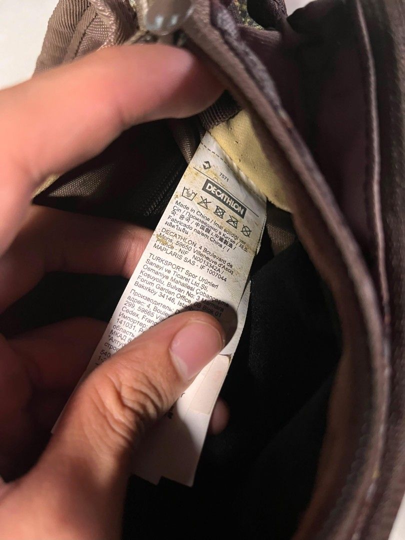 Decathlon Camo waist backpack (Category: Backpacks) located in Manila. Submitted by _thrift_time (Listing ID 1458590947, Image 3). Description: Thrifted Excellent condition.