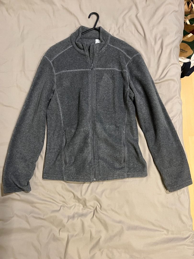 Decathlon Grey Fleece Zip-Up Jacket (Category: Coats, Jackets and Outerwear) located in Paranaque City. Submitted by cute.things.only (Listing ID 1458634603, Image 1). Description: - Comfortable grey fleece jacket - Full zip-up front with stand-up collar - Two zippered hand pockets - Ideal for layering or wearing alone - Soft and warm material.