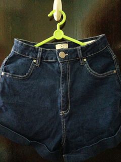 (Category: ) located in . Submitted by wulvershire (Listing ID 1458540857, Image 1). Description: .