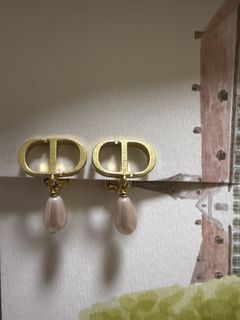 （分類：）位於 。 由 elodieli 提交（商品編號 1458652415，圖片 1）。簡介： 。