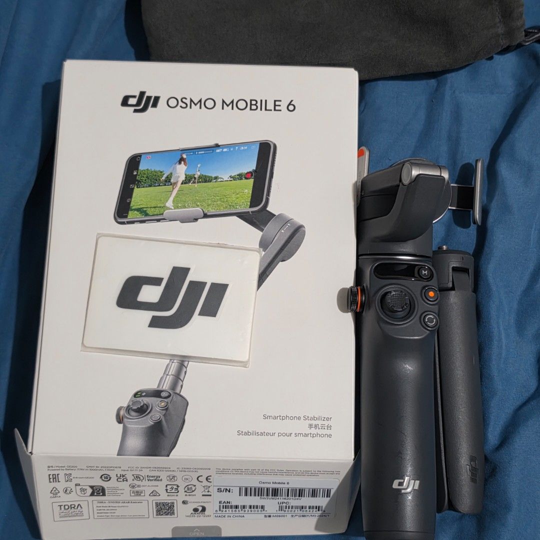 DJI Osmo Mobile 6 Gimbal Stabilizer (Category: Gimbals & Stabilizers ) located in Santa Rosa. Submitted by marionette2728 (Listing ID 1424520349, Image 2). Description: 🎀LAST PRICE🎀 LOC: Sta. Rosa, Laguna - DJI Osmo Mobile 6 gimbal stabilizer - Includes: gimbal, tripod, phone holder, carrying case, and box - Provides smooth and stable video recording - Ideal for vlogging and content creation - Capture professional-looking videos with your smart