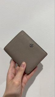 (Kategori: ) berada di . Dikirim oleh cheapstuff_ (ID iklan 1458637834, Gambar 1). Deskripsi: .