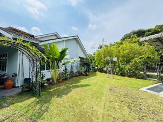 (Category: ) located in . Submitted by mudah674666 (Listing ID 1457316403, Image 1). Description: .