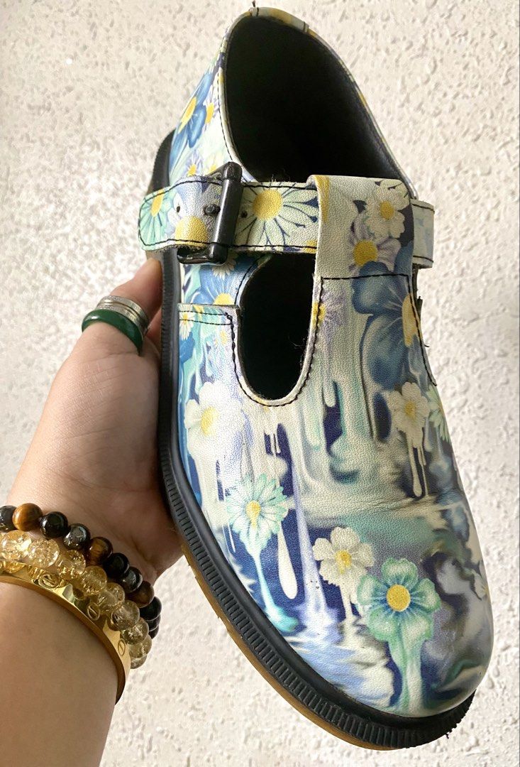 Dr Martens Polley (Category: Flats & Sandals) located in Makati City. Submitted by nnev_cats (Listing ID 1458599674, Image 2). Description: Rare pair With box Decluttering Spare only Best for collections.