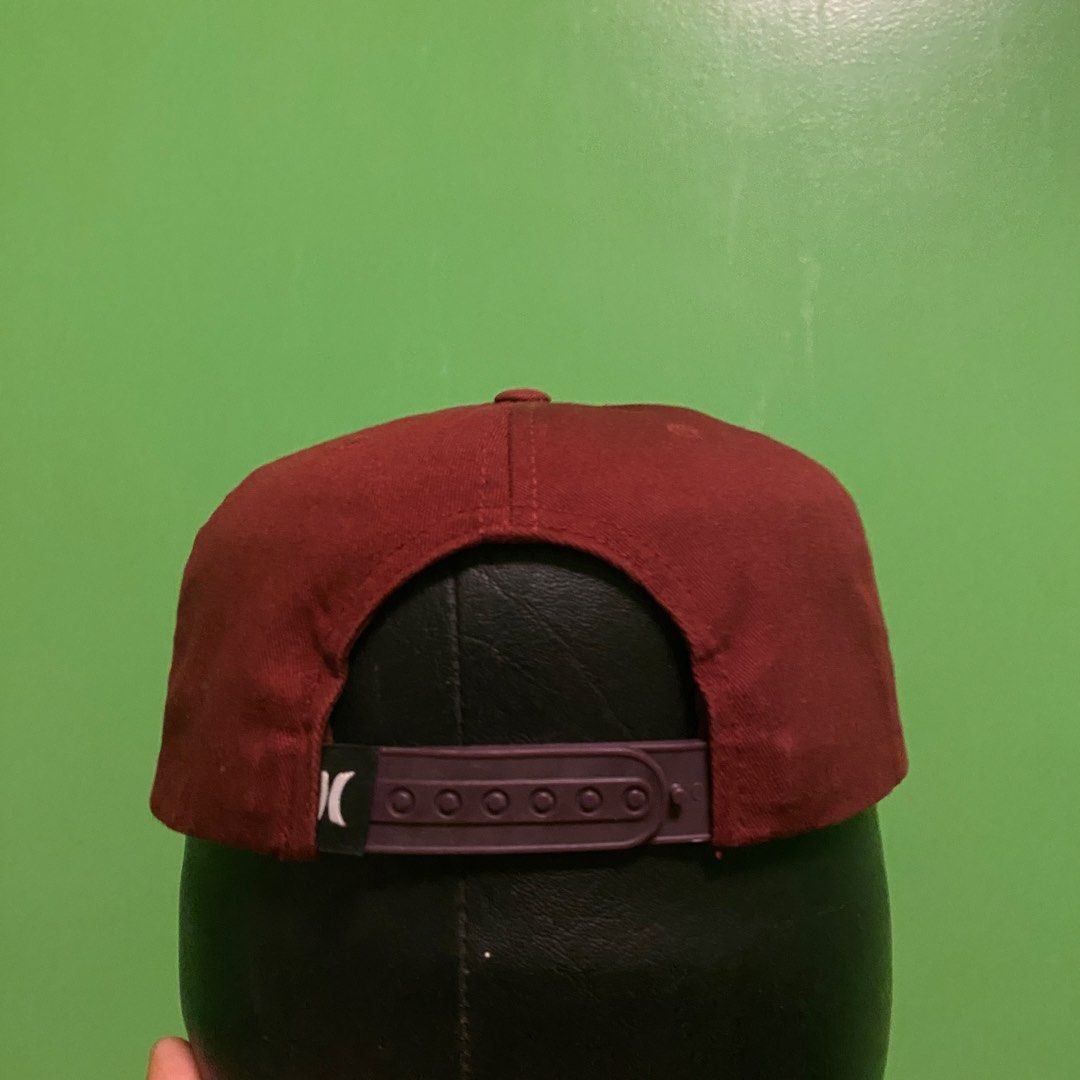 Early 20s Hurley Snap Cap (Category: Caps & Hats) located in Dipolog. Submitted by arkdthrift (Listing ID 1458600610, Image 2). Description: .