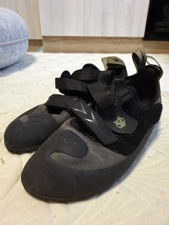 （分類：）位於 。 由 cowmohk9872 提交（商品編號 1458605342，圖片 1）。簡介： 。