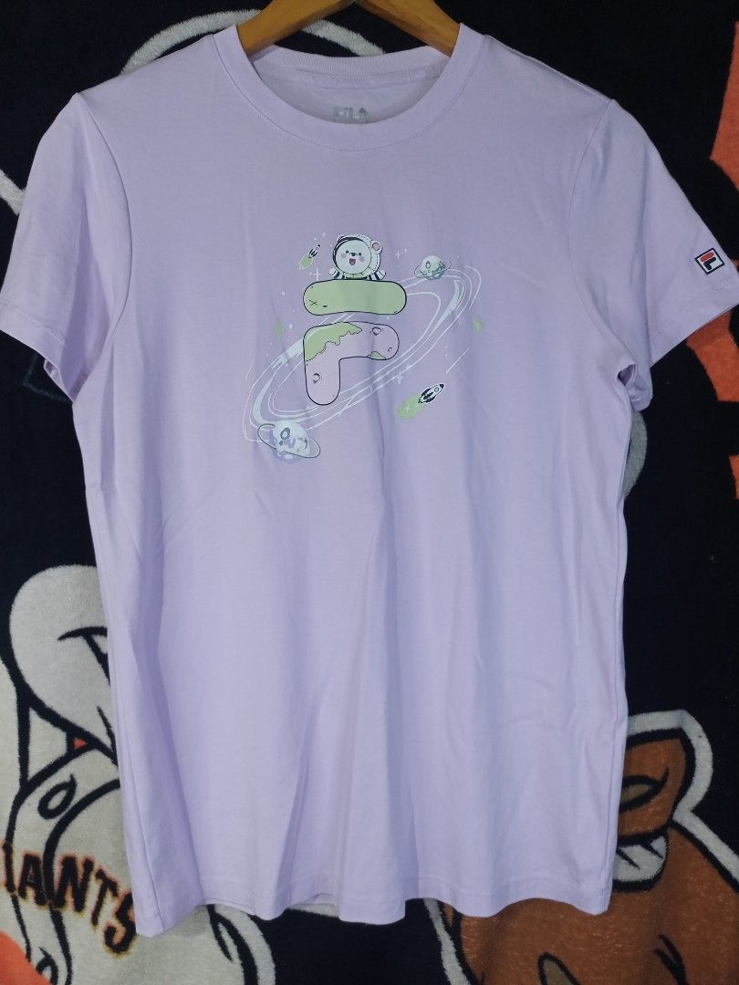 Fila Women's T-shirt (Category: Shirts) located in Castilla. Submitted by stignapamorma (Listing ID 1458679321, Image 1). Description: Branded Women's T-shirt ( Thrifted ) Size - 17.5x26 Condition - Excellent Color Rate - 9/10 Issue - None Price - 350+SF.