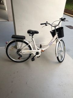 (Category: ) located in . Submitted by giant99bike (Listing ID 1458632095, Image 1). Description: .
