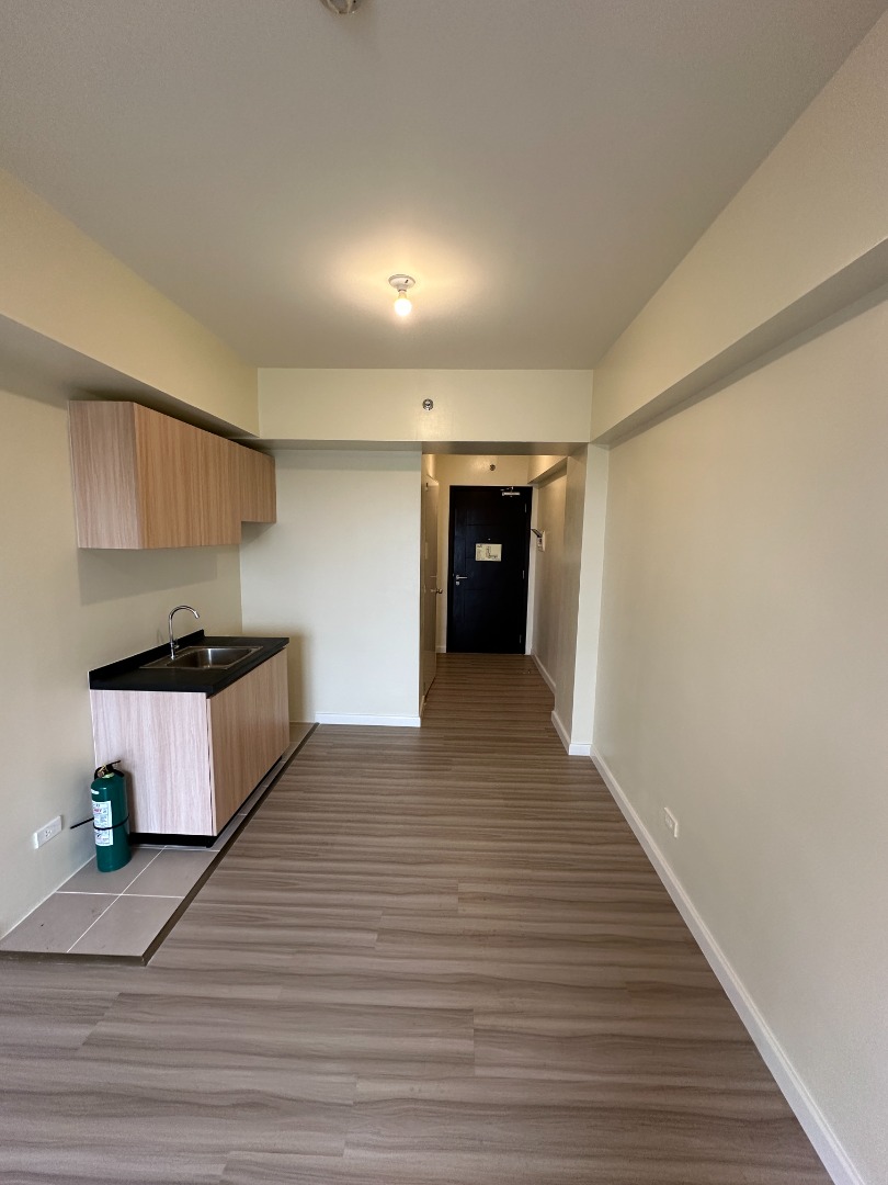 (Category: ) located in . Submitted by brokerle (Listing ID 1458638978, Image 1). Description: .