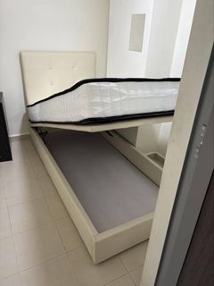 (Category: ) located in . Submitted by iigugu (Listing ID 1458511193, Image 1). Description: .