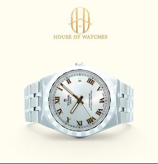 (Category: ) located in . Submitted by houseofwatches.sg (Listing ID 1458541430, Image 1). Description: .