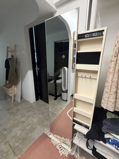 (Category: ) located in . Submitted by Kate.ha (Listing ID 1458541105, Image 1). Description: .
