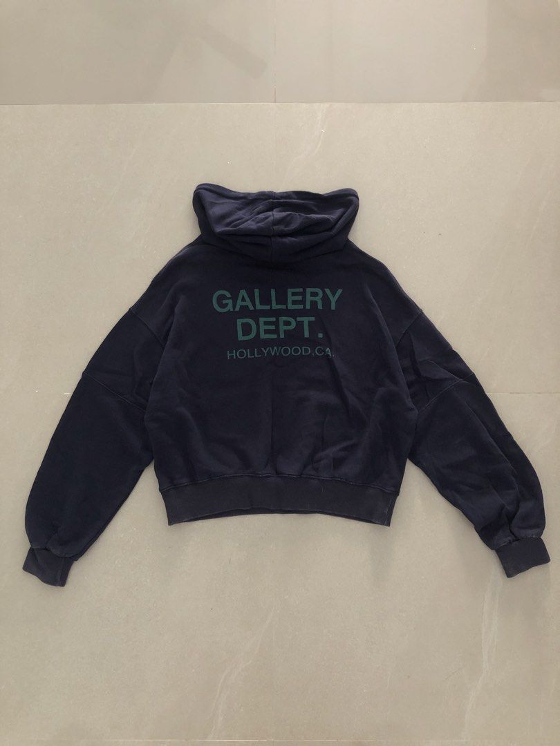 Gallery Dept. Hollywood CA Hoodie (Category: Hoodies) located in Mabalacat. Submitted by jayty_ (Listing ID 1458620922, Image 3). Description: pang womens 20x26 issue slight fade banda sa hood .