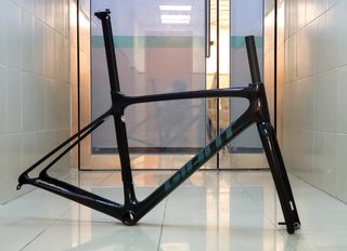 （分類：）位於 。 由 RDbike 提交（商品編號 1458615532，圖片 1）。簡介： 。