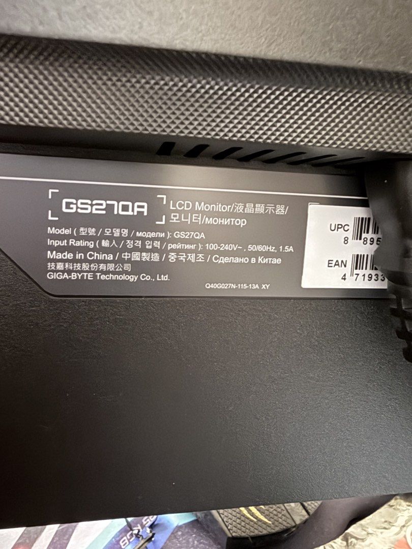 Gigabyte 27” IPS Monitor (Category: Monitor Screens) located in Tacloban City. Submitted by brevinmlm30 (Listing ID 1458637532, Image 2). Description: di na nagagamit waray na hiya box original wires included.