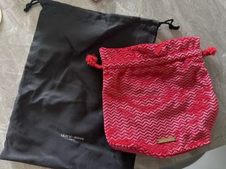 （分類：）位於 。 由 vanessaliii 提交（商品編號 1458556724，圖片 1）。簡介： 。