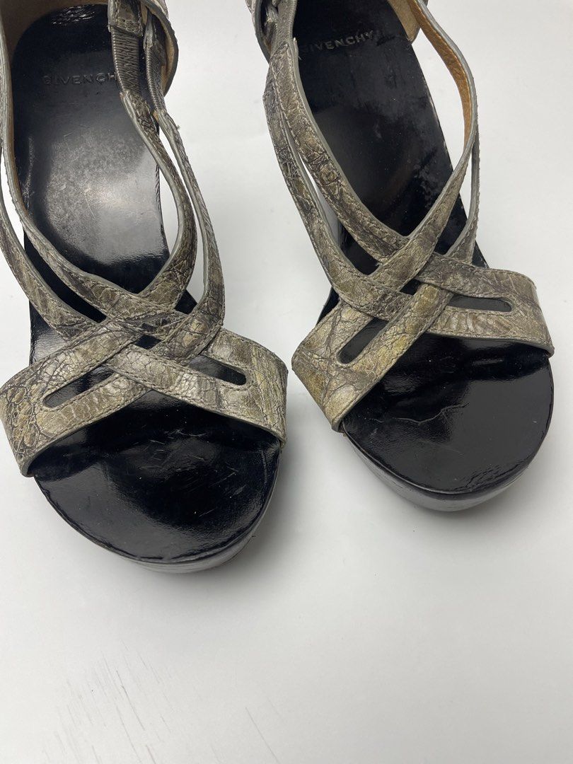 Givenchy Stacked Heel Open Toe Textured Leather Strappy (Category: Heels) located in Manila. Submitted by rdtp2 (Listing ID 1458517489, Image 3). Description: size 35.5 issue makikita sa last pic but still good condition 9/10.