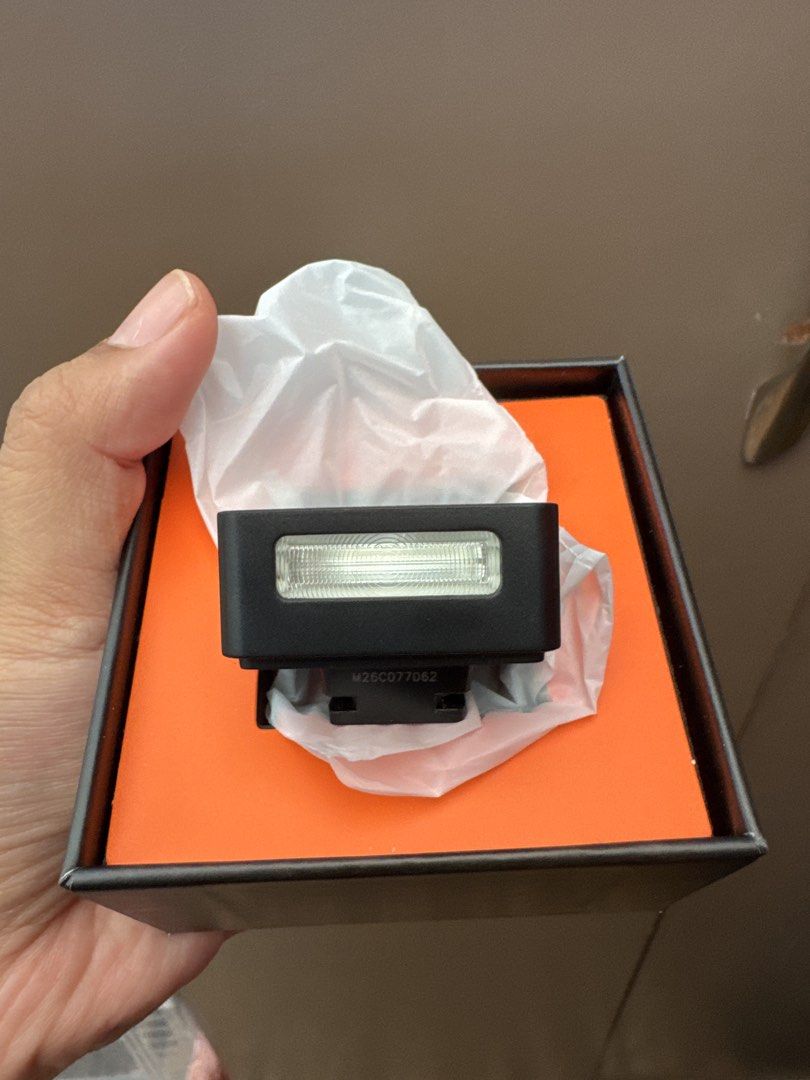 Godox iM20 iFlash Camera Flash Black (Category: Cameras) located in Balingasag. Submitted by eivon.ecarg (Listing ID 1458529230, Image 2). Description: - Godox iM20 iFlash camera flash - Color: Black - Compact and portable design - Ideal for various photography needs - Includes original packaging - Ready for immediate use.
