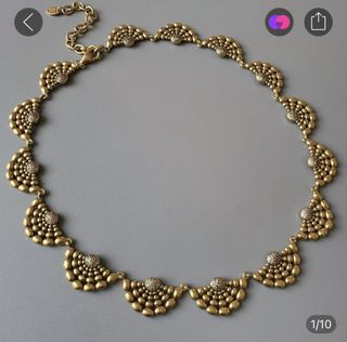 (Category: ) located in . Submitted by Thriftypretties (Listing ID 1458550121, Image 1). Description: .