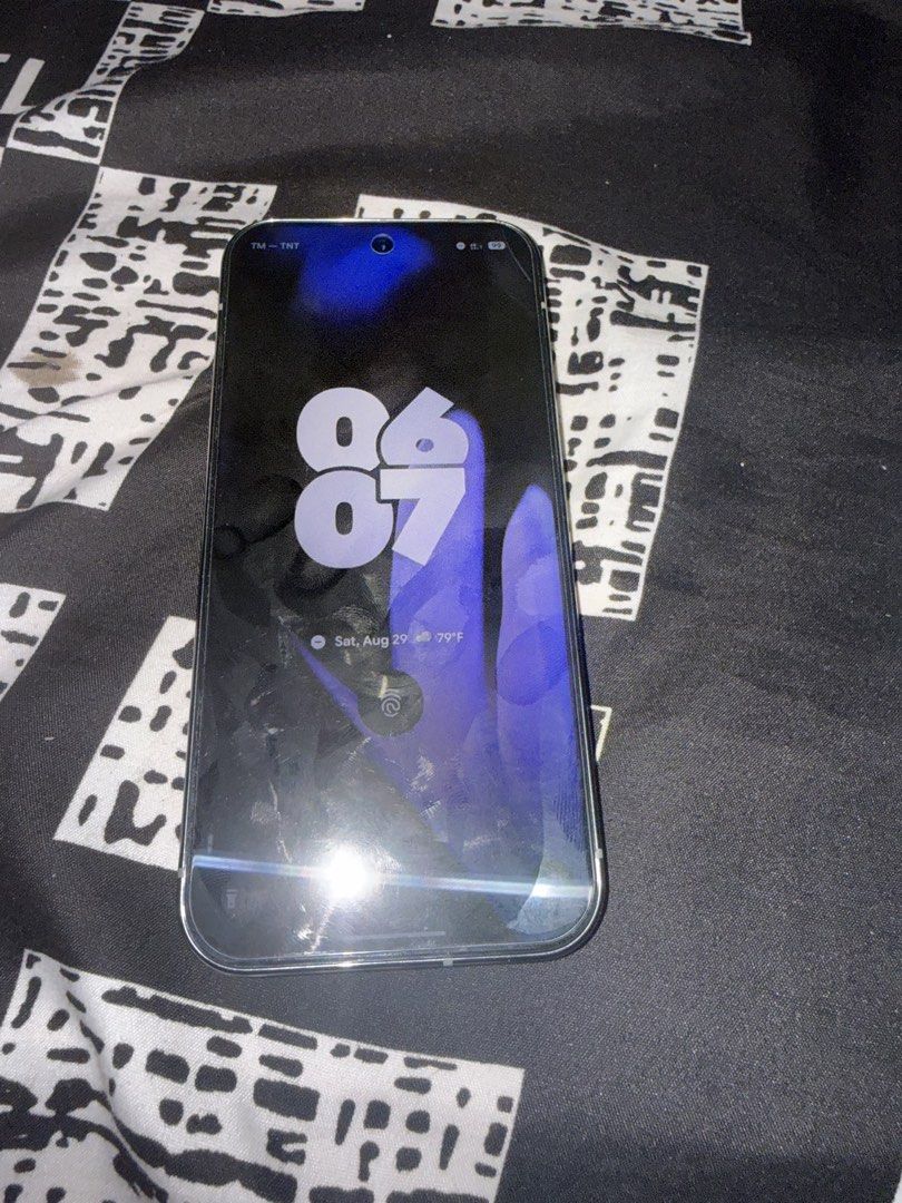 GOOGLE PIXEL 9 PRO RUSHHHHHH (Category: Google Pixel) located in Manila. Submitted by mightyearth-a742 (Listing ID 1458672811, Image 2). Description: GOOGLE PIXEL 9 PRO 5G 128GB ALL GOODS/WORKING UNLI CHECK/TEST NO SIM RESTRICTIONS INCLUSION: CHARGER CABLE, CASE.