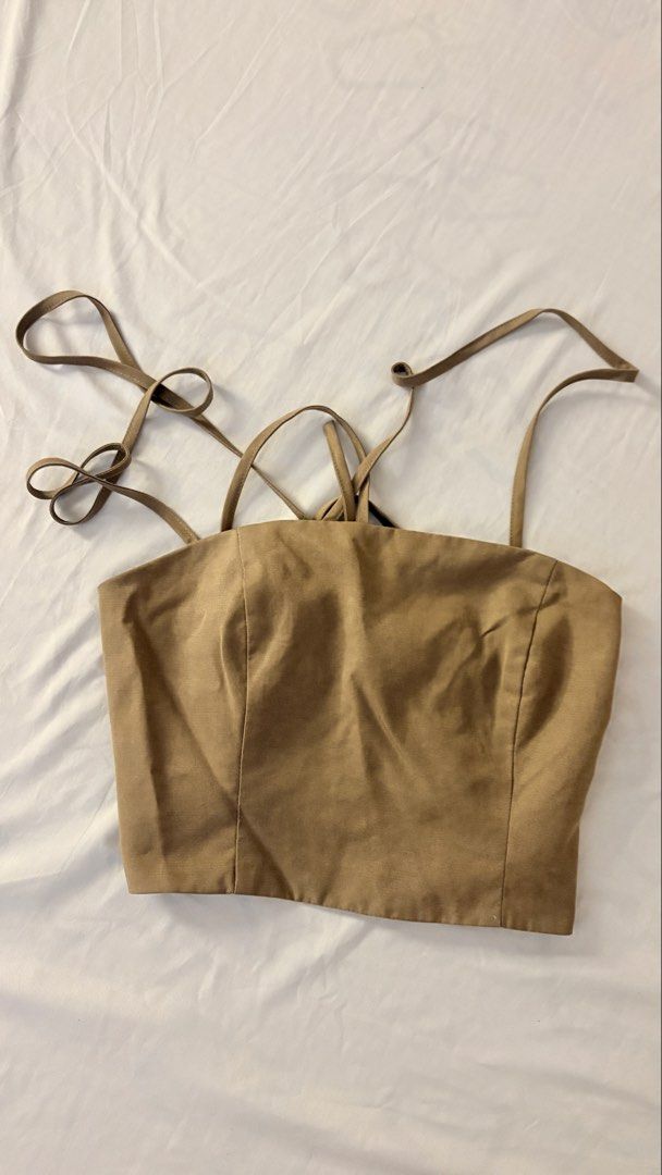 Green Cropped Backless Top (Category: Others Tops) located in Tagaytay City. Submitted by lilyzobel (Listing ID 1458537077, Image 1). Description: .
