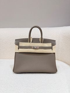 （分類：）位於 。 由 cchermesluxury 提交（商品編號 1458548689，圖片 1）。簡介： 。