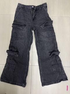 (Category: ) located in . Submitted by lepakuii (Listing ID 1458624999, Image 1). Description: .