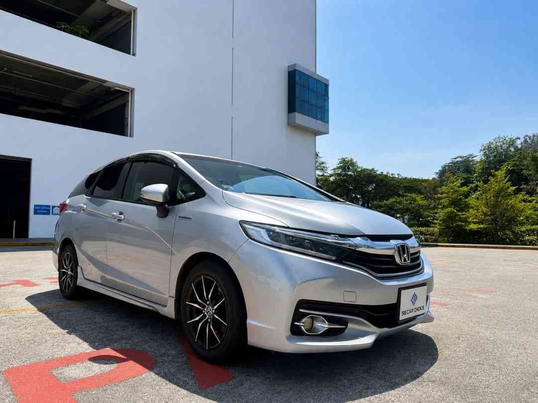 Honda Shuttle Hybrid 1.5 (A) (Category: Used Cars) located in Singapore. Submitted by sgcarchoicewc (Listing ID 1458549243, Image 2). Description: Sales Contact: Casper Lim tel:90687290 .