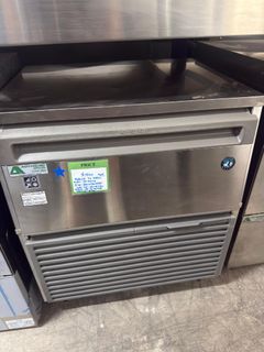 (Category: ) located in . Submitted by greenxrental (Listing ID 1458627458, Image 1). Description: .