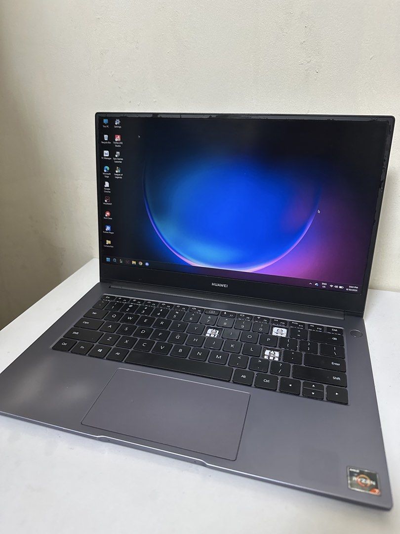 Huawei MateBook D14 Laptop AMD Ryzen 7 (Category: Laptops & Notebooks) located in Caloocan City. Submitted by haej11 (Listing ID 1458636261, Image 2). Description: Specs: - AMD Ryzen 7 3700U @ 2.30GHz - 8GB RAM - AMD Radeon Vega 10 Graphics - 512GB SSD (around 477GB usable) - Windows 11 Home - 14-inch display - Finger print working Issues / defects: - MAINLY KEYBOARD HARDWARE ONLY other than that, it works well. - Some keyboard letters/keys are n