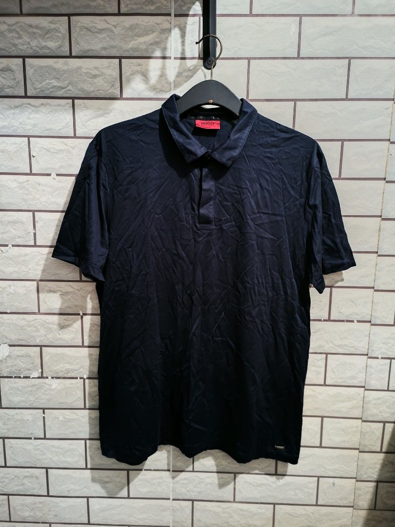 Hugo boss (Category: Activewear) located in Las Pinas. Submitted by kuya_erick (Listing ID 1458543408, Image 1). Description: hugo boss size xl 22x28 dimes 699 + sf only las pinas meet up.