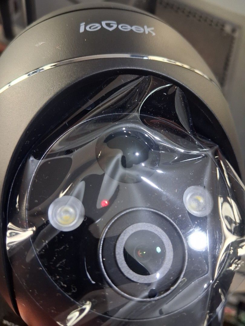 IeGeek(UK) 2k PTZ Security Camera CCTV With Solar Panel/Rechargeable (Category: Security Systems & CCTV Cameras) located in Mandaluyong City. Submitted by daddyjpanlilio24 (Listing ID 1458507869, Image 2). Description: P 2500+sf Opened to test only hindi nagamit Can pass as new No issue Mandaluyong Shipping/Payment: Gcash/Maya Jnt payment 1st no cod Lalamove payment upon rider pick up.