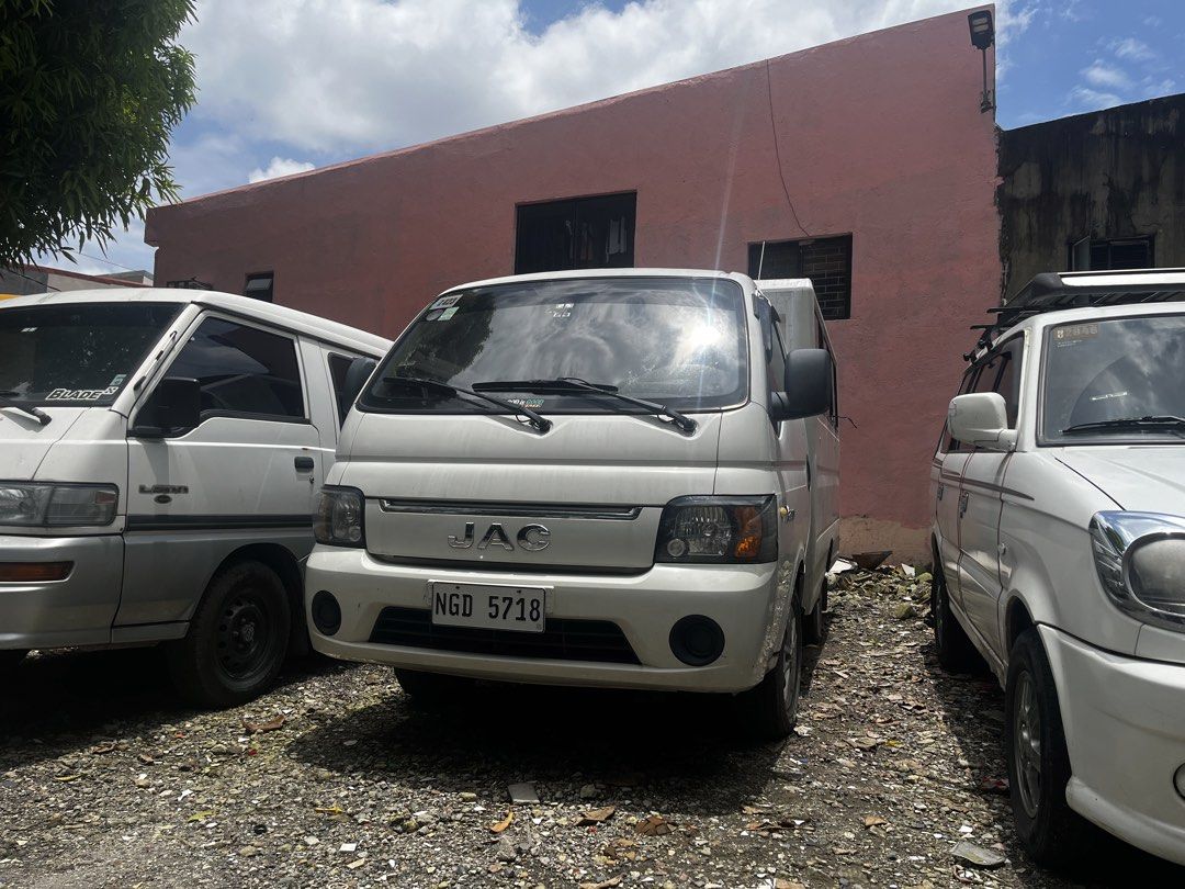 JAC X200 (Category: Used Cars) located in Manila. Submitted by willyboy3 (Listing ID 1458561933, Image 1). Description: Good running codition,complete papers,thick tires,mannual trans,diesel engine,negotiable Issue:body paint Automatic door key lock Cold/AC.