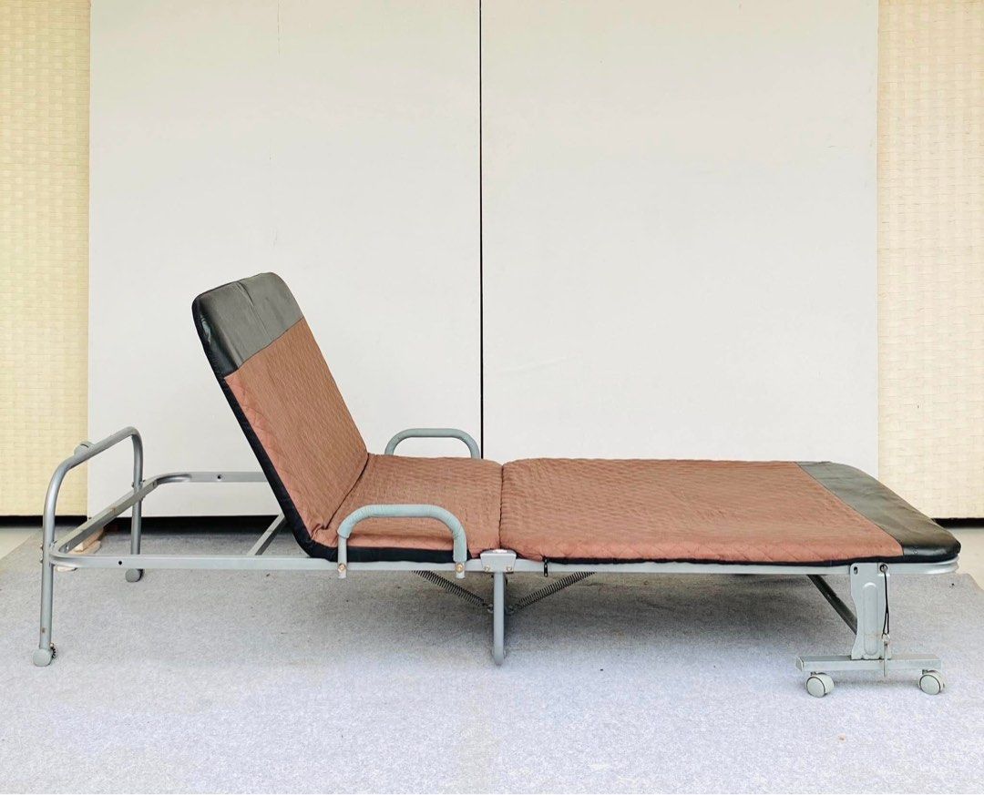 “JAPAN SURPLUS” FOLDING & MANUAL RECLINING BED (Category: Bed Frames & Mattresses) located in Bulacan. Submitted by monmon555 (Listing ID 1458676117, Image 1). Description: “JAPAN SURPLUS” FOLDING & MANUAL RECLINING BED SIZE: 80L” x 36W” x 12H” inches (AS-IS ITEM) IN GOOD CONDITION.