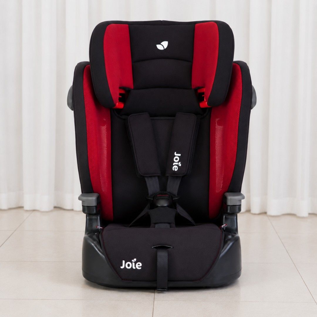 Joie Elevate up to 12 years old (Category: Car Seats) located in Quezon City. Submitted by gicasworld (Listing ID 1458628001, Image 1). Description: no issues. Pick-up at my residence in Tandang Sora, Quezon City..