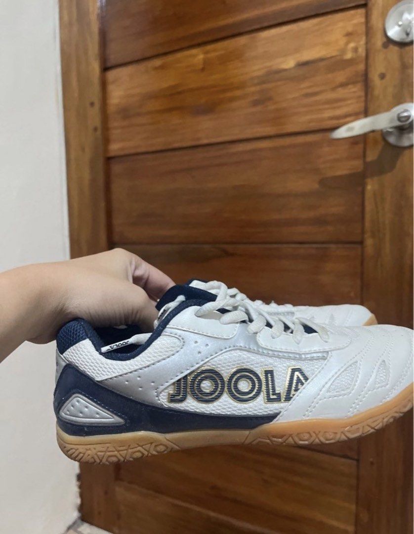 JOOLA 🥒Shoes White Blue Size 38 (Category: Sneakers) located in Bacoor. Submitted by kento_ (Listing ID 1458601010, Image 3). Description: - JOOLA Table Tennis Shoes - Color: White with Blue Accents - Size: 38 EUR / 240 CHN - Ideal for Indoor Sports - Lightweight and Comfortable - Ready for your next game!.