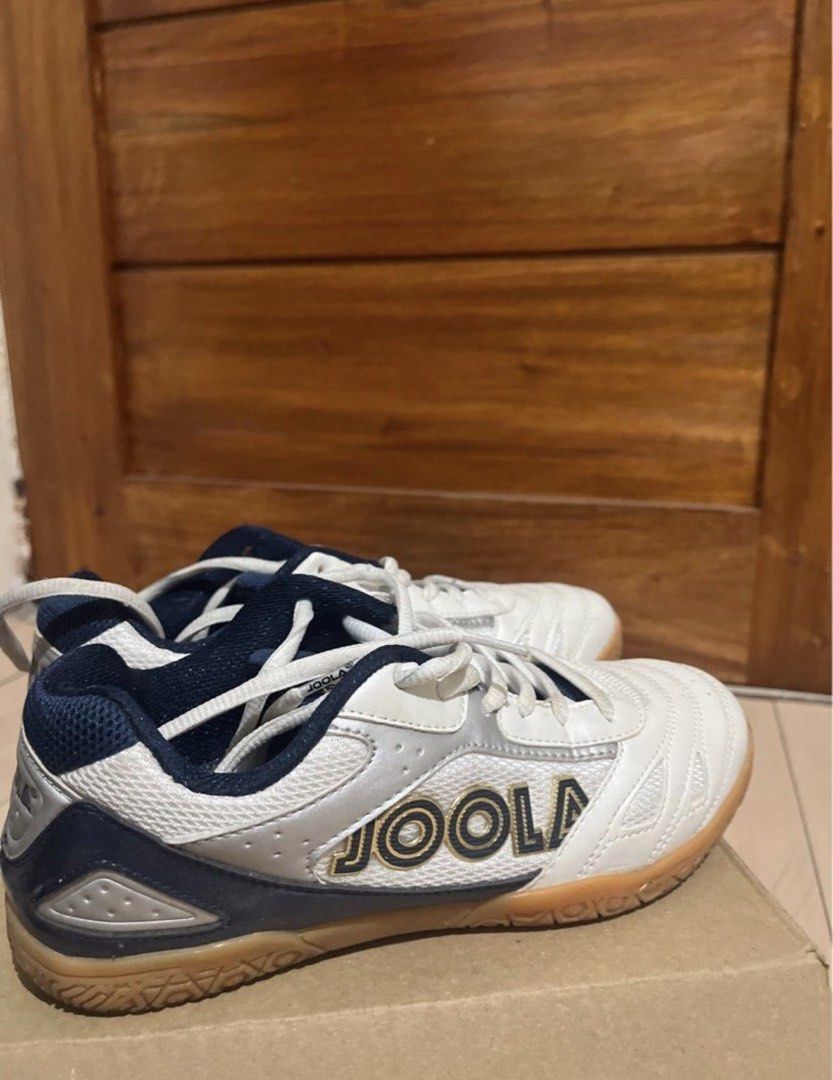 JOOLA 🥒Shoes White Blue Size 38 (Category: Sneakers) located in Bacoor. Submitted by kento_ (Listing ID 1458601010, Image 1). Description: - JOOLA Table Tennis Shoes - Color: White with Blue Accents - Size: 38 EUR / 240 CHN - Ideal for Indoor Sports - Lightweight and Comfortable - Ready for your next game!.
