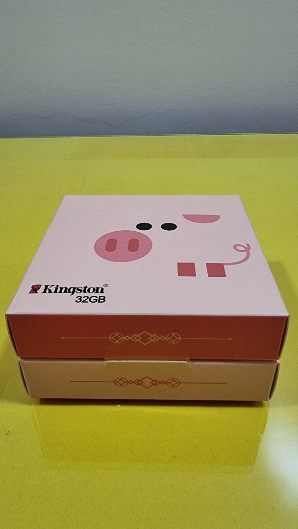 Kingston 32GB USB Flash Drive - Pig Design (Category: Hard Disks & Thumbdrives) located in Paranaque City. Submitted by olxph_668280920 (Listing ID 1458639789, Image 1). Description: - Kingston 32GB USB Flash Drive - Special Edition Pig Design Box - Ideal for storing files - Great gift idea - Model: DTC19Y.